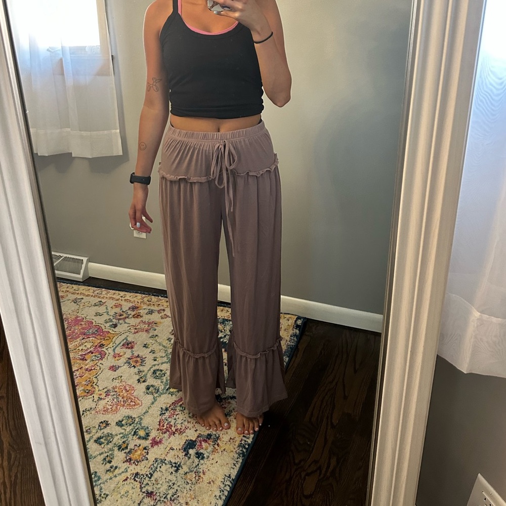 Flowy pants